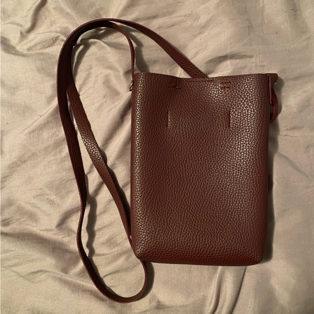 Purple Street Level crossbody purse